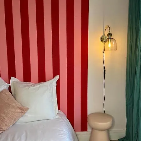 Suite Whitney Lyon Extérieur photo