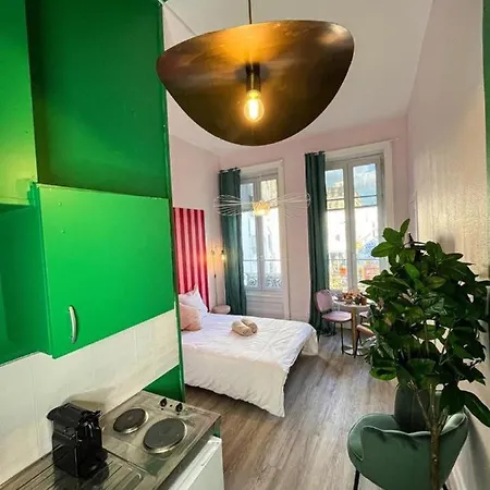 Suite Whitney Lyon Extérieur photo